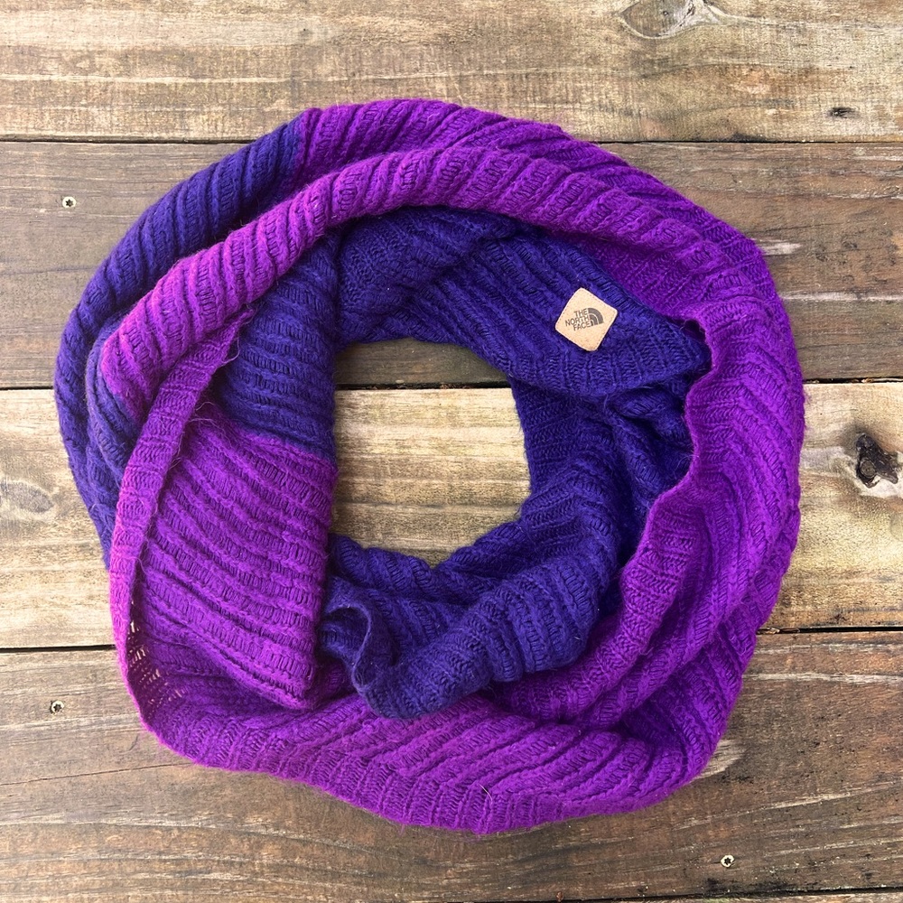 North Face purple color block knit infinity scarf